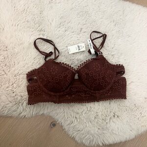 Chic Lace Bralette in Deep Brown